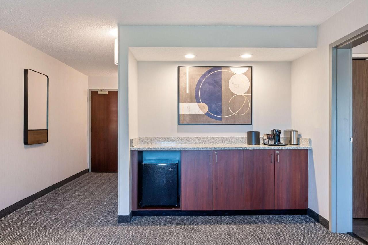 Hotel Sonesta Select Pleasant Hill Exterior foto